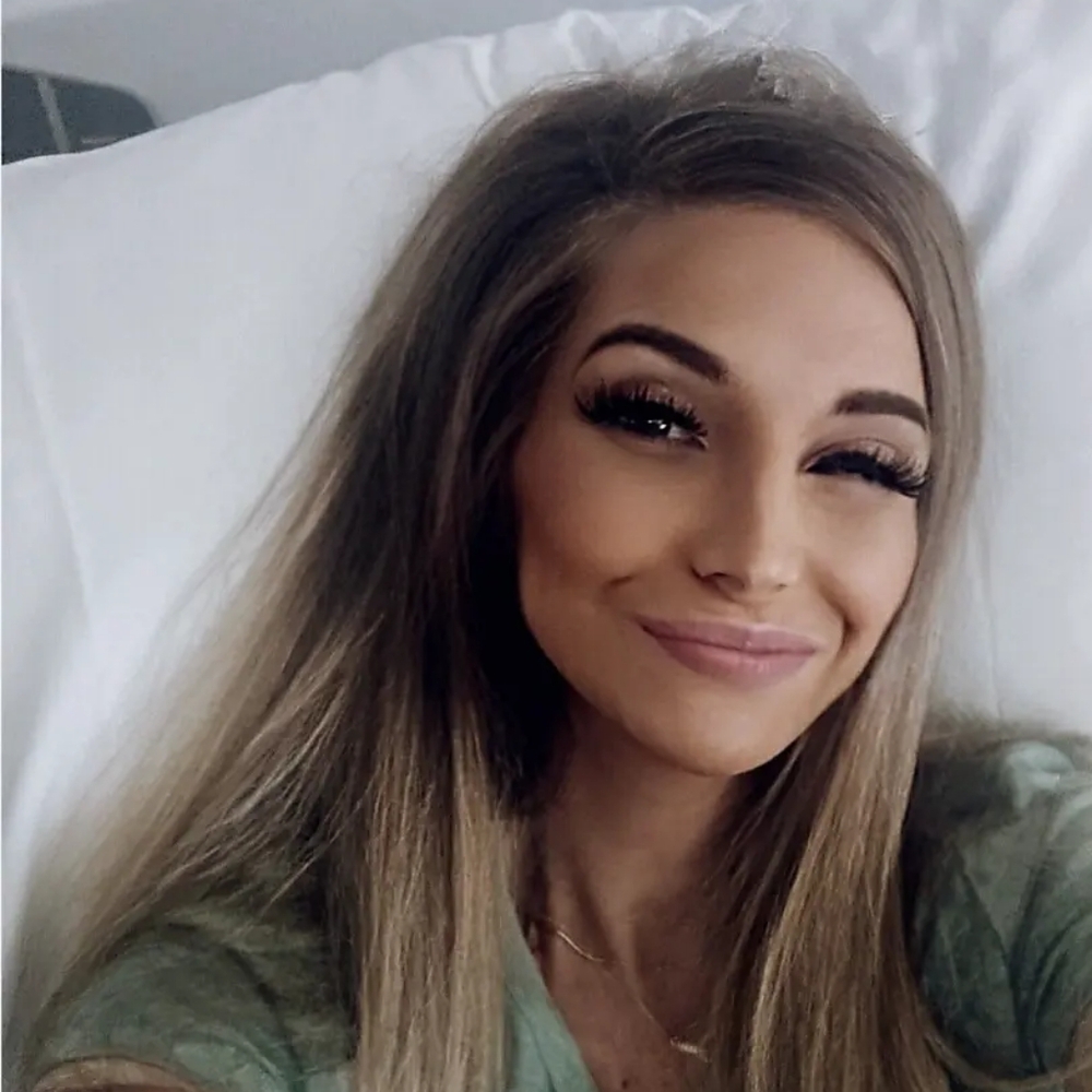 Meet your Posher, Lynsey